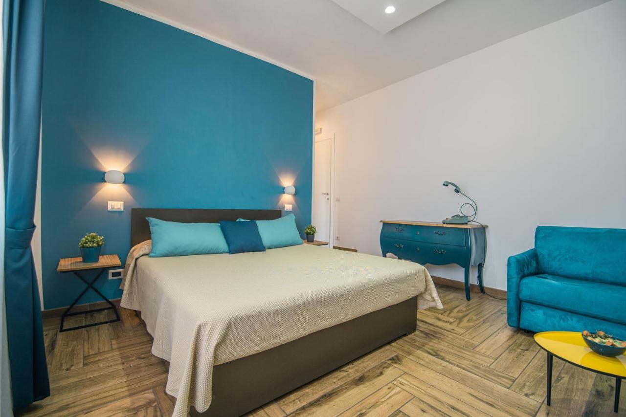 Hub Ferroviario - 12 Posti Letto Per Il Tuo Gruppo A Napoli Con Wifi E Netflix Bed & Breakfast Luaran gambar