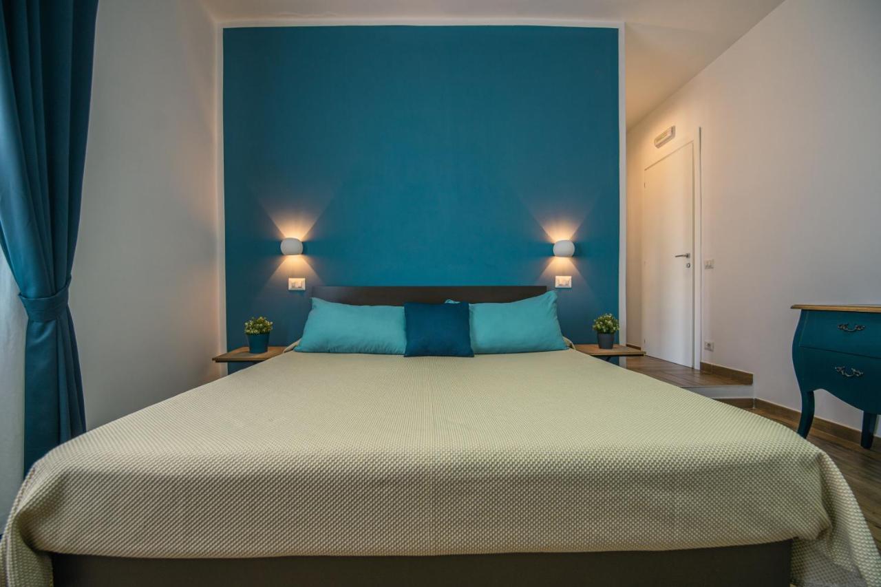 Hub Ferroviario - 12 Posti Letto Per Il Tuo Gruppo A Napoli Con Wifi E Netflix Bed & Breakfast Luaran gambar