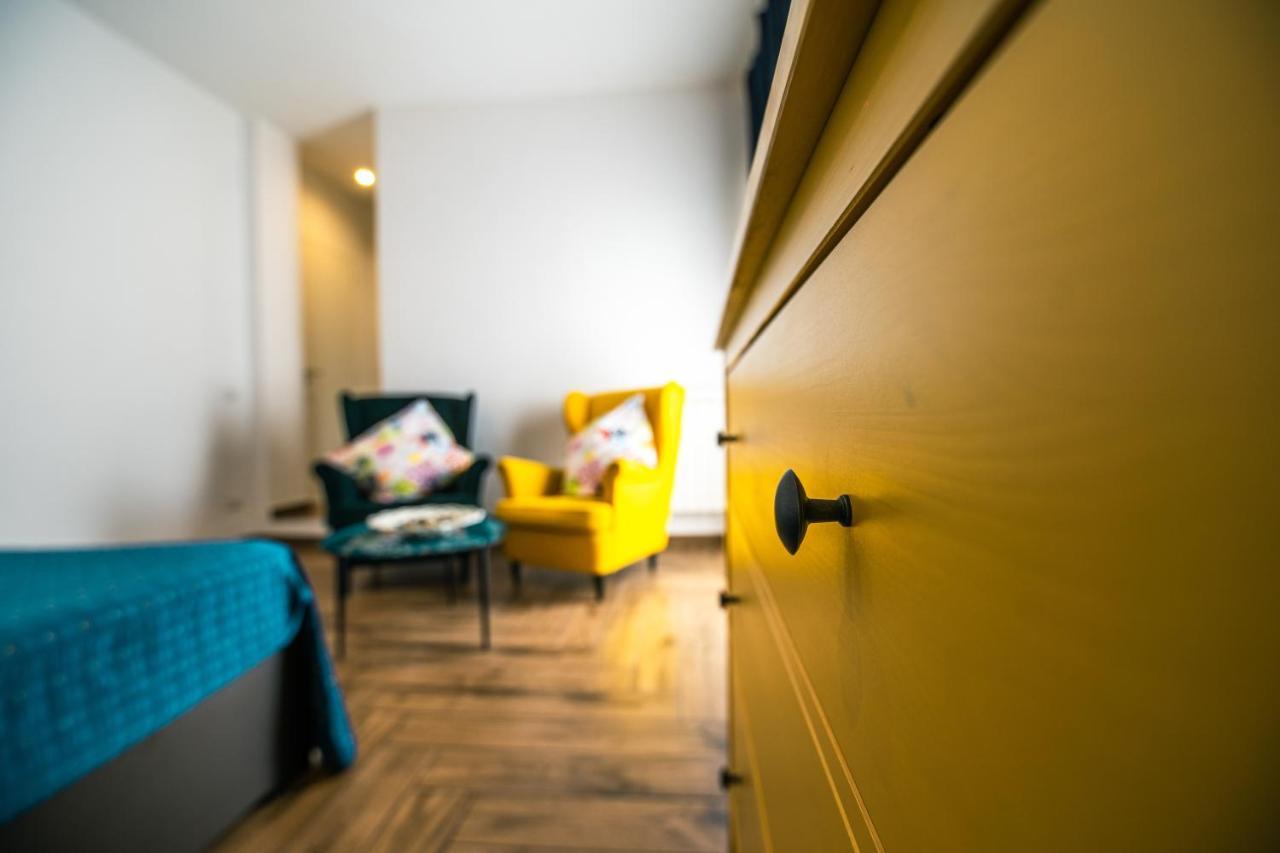 Hub Ferroviario - 12 Posti Letto Per Il Tuo Gruppo A Napoli Con Wifi E Netflix Bed & Breakfast Luaran gambar